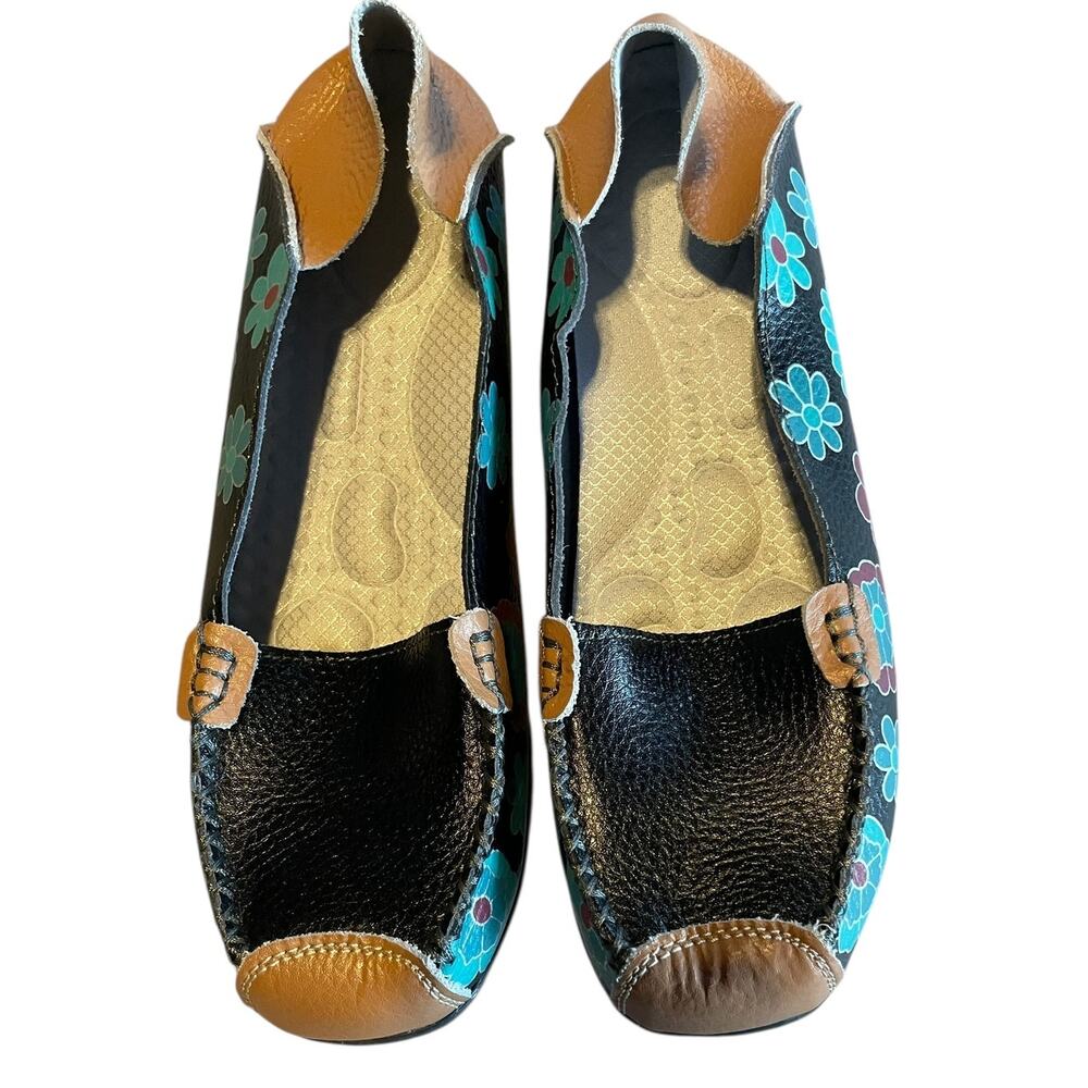 Floral Leather Loafers